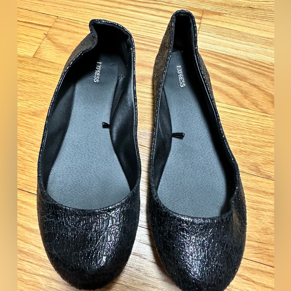 Express women’s ballet flats size 10 shoe black